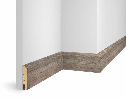 Плинтус дуб Лацио WP07