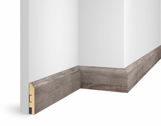 Плинтус дуб Дымчатый WP07