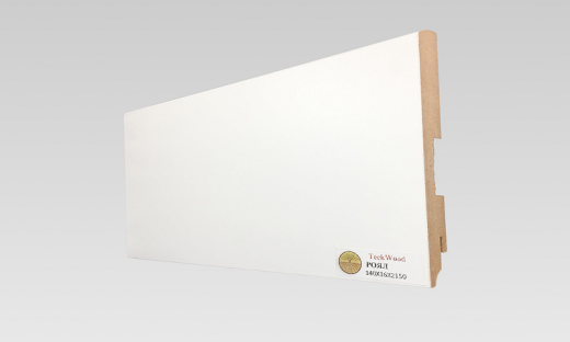 Плинтус белый Роял140